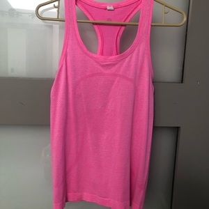 Lululemon Swiftly Tech Racerback Tank 2.0 size 6